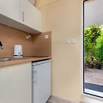 Apartment Gisela Makarska